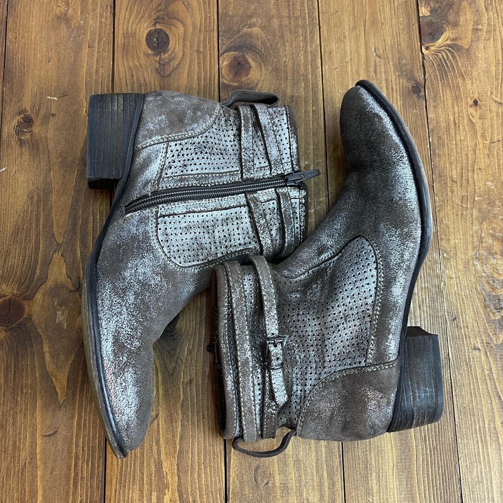 Seychelles size 9 sanctuary metallic metal leather booties - Picture 5 of 8